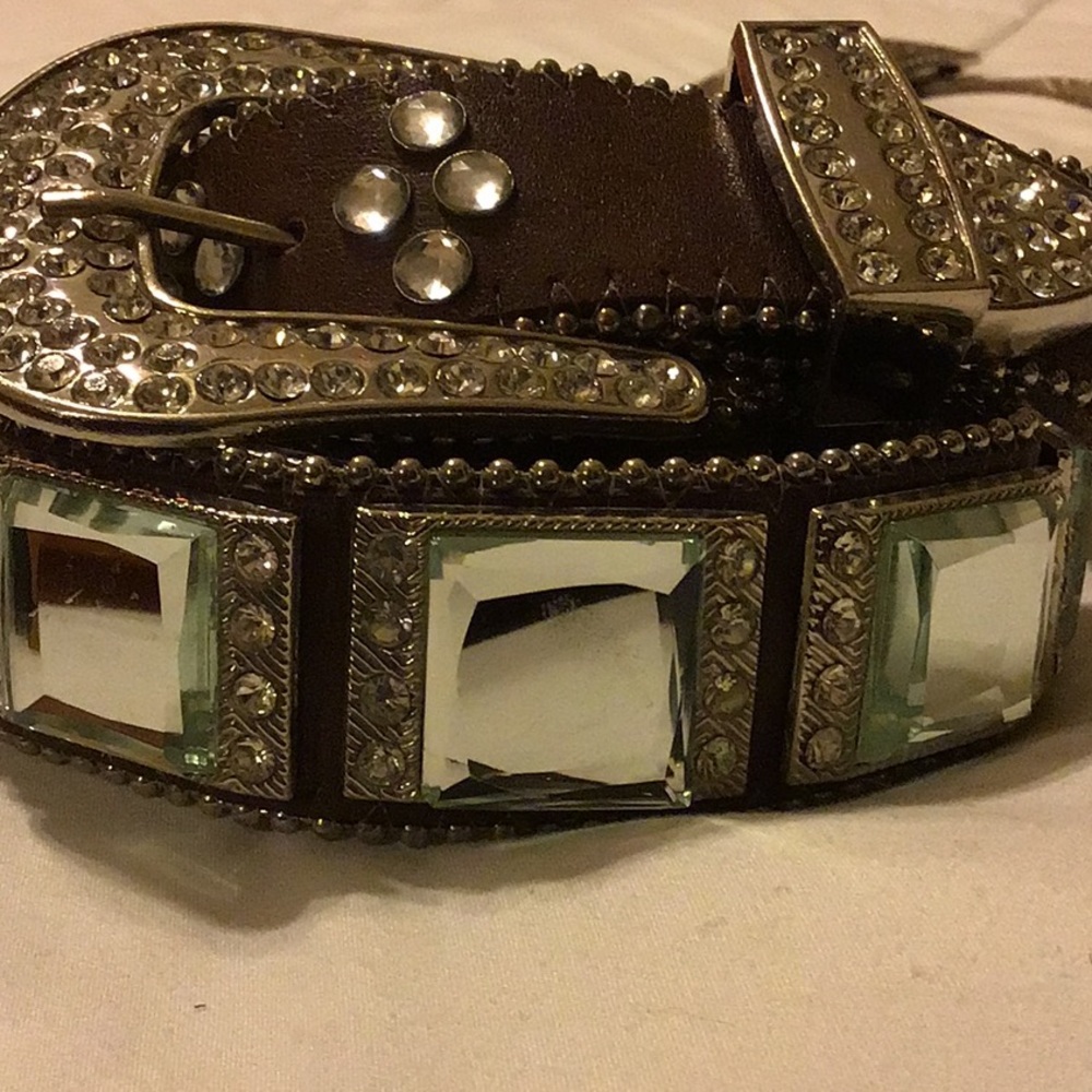 Leather Rhinestone Belt🌟 - Picture 7 of 7